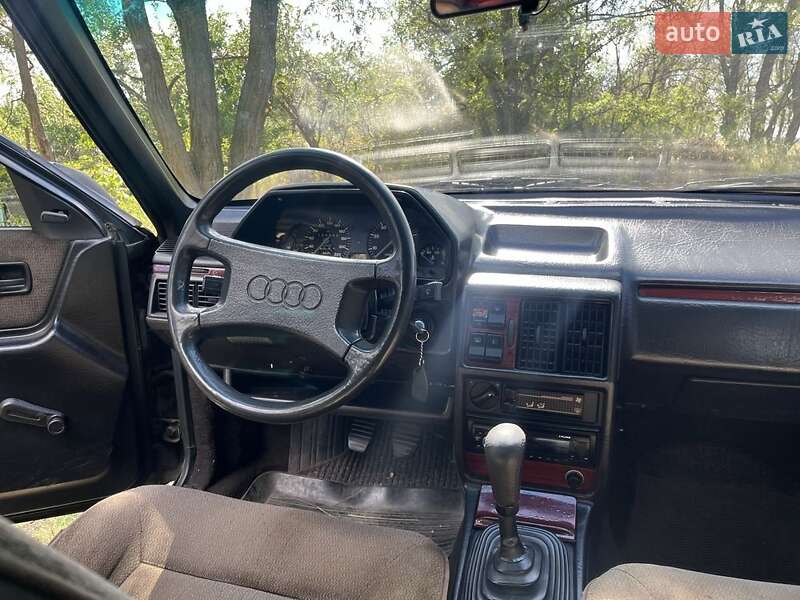 Седан Audi 100 1984 в Запорожье