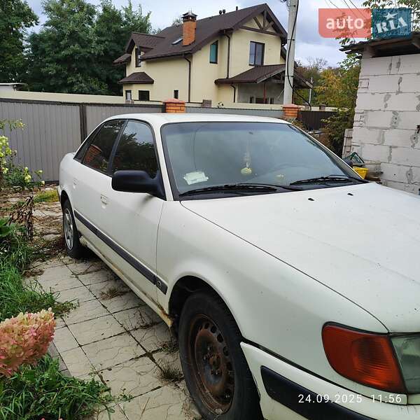 Седан Audi 100 1991 в Киеве