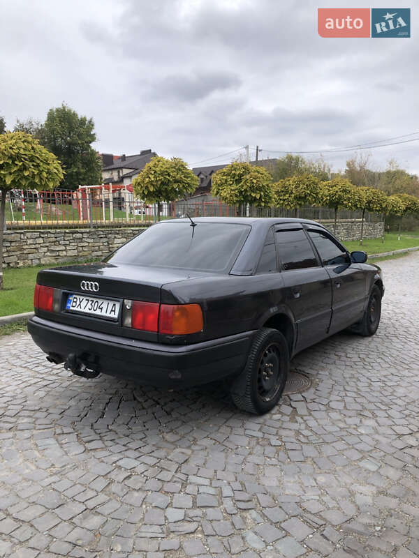 Седан Audi 100 1993 в Каменец-Подольском