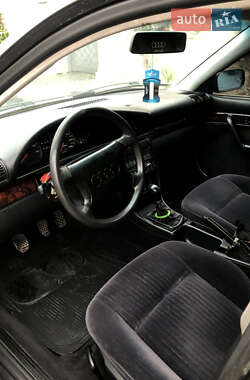 Седан Audi 100 1993 в 