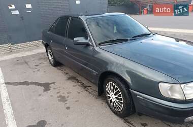 Седан Audi 100 1991 в 
