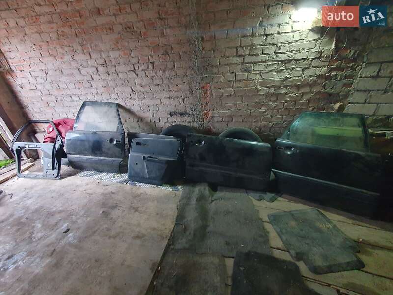 Седан Audi 100 1986 в Житомире