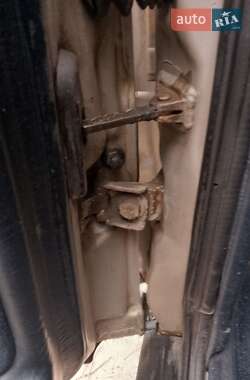 Седан Audi 100 1988 в  фото 4 Седан Audi 100 1988 в