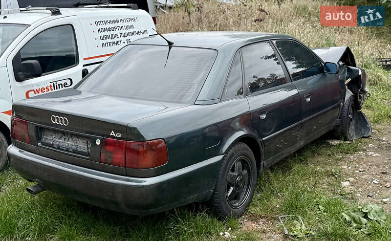 Седан Audi 100 1993 в Чернівцях