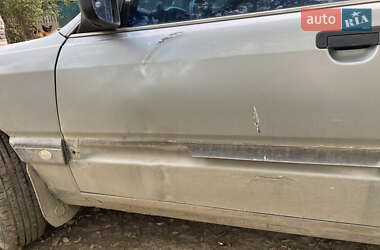 Седан Audi 100 1988 в 