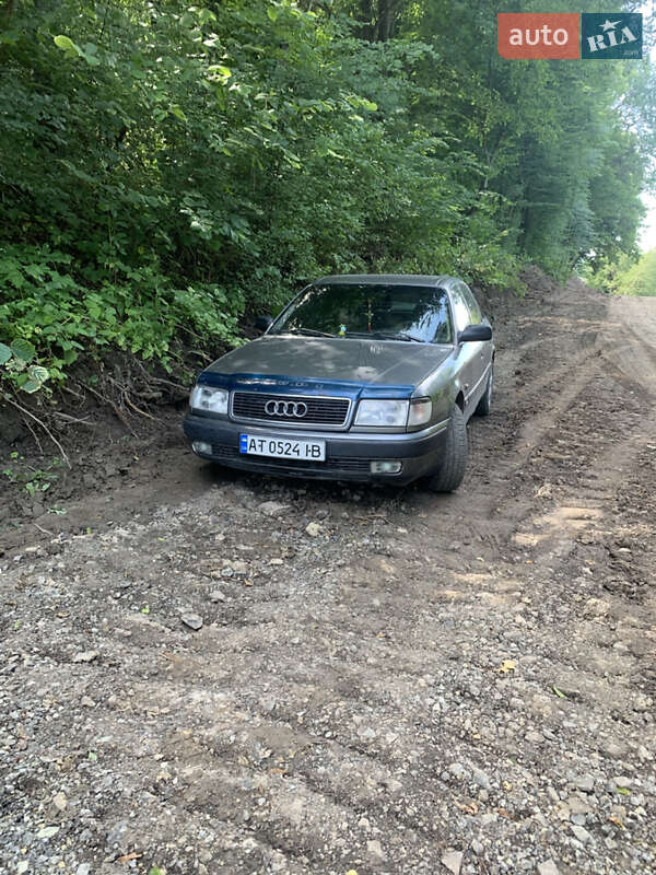 Седан Audi 100 1993 в 