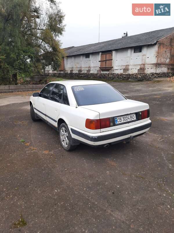Седан Audi 100 1993 в Козельце
