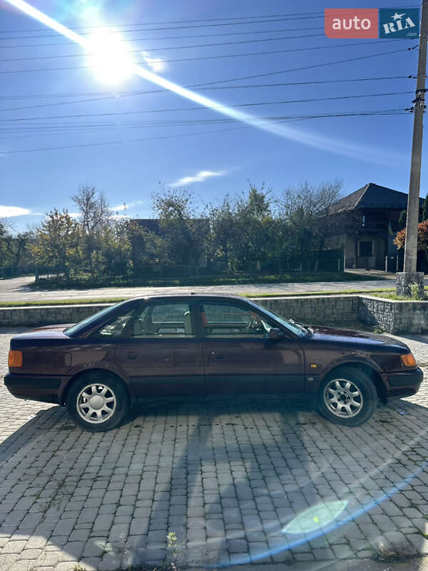 Седан Audi 100 1991 в Чорткові