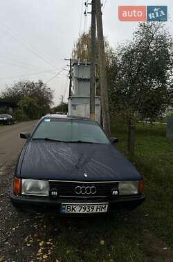 Седан Audi 100 1989 в Ровно