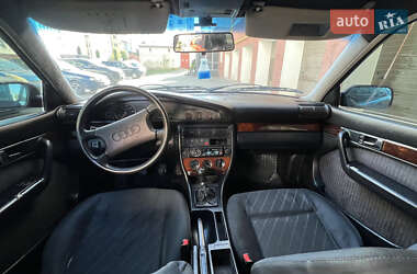 Седан Audi 100 1993 в  фото 6 Седан Audi 100 1993 в