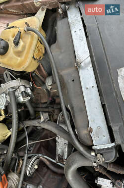 Седан Audi 100 1982 в  фото 4 Седан Audi 100 1982 в