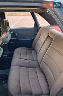Седан Audi 100 1986 в 