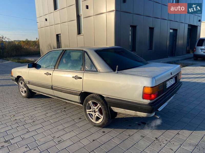 Седан Audi 100 1987 в Хмельницком фото 6 Седан Audi 100 1987 в Хмельницком