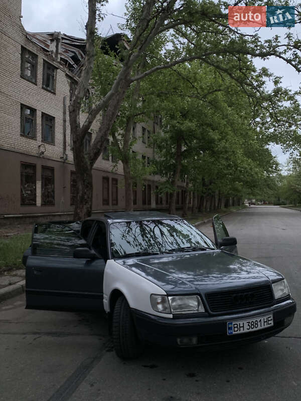 Седан Audi 100 1991 в Миколаєві