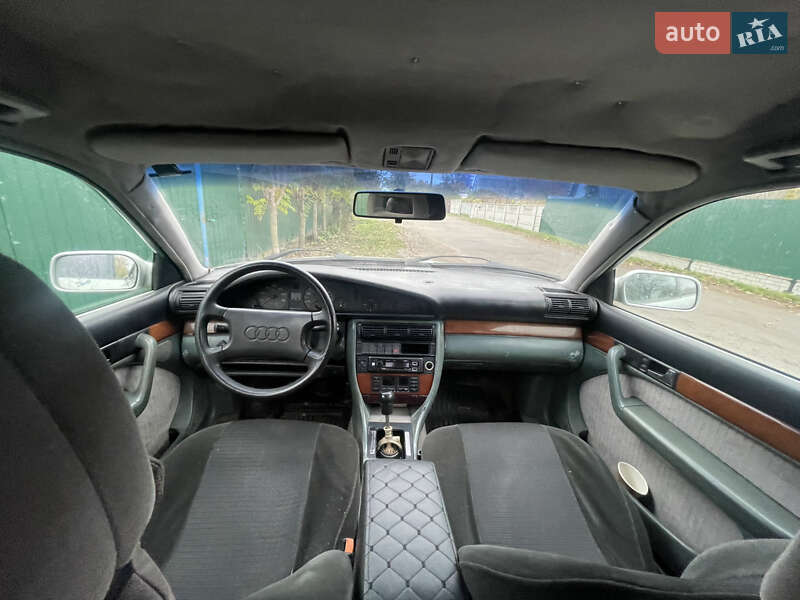 Седан Audi 100 1991 в Борисполе