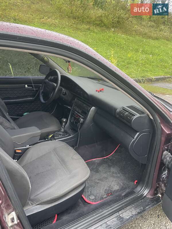 Седан Audi 100 1993 в Рівному