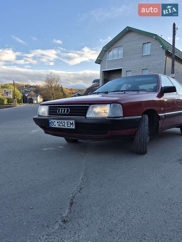 Седан Audi 100 1989 в Турке фото 7 Седан Audi 100 1989 в Турке
