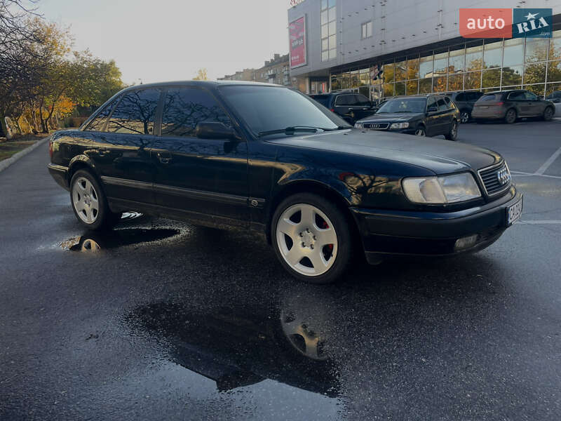Седан Audi 100 1992 в Черкассах