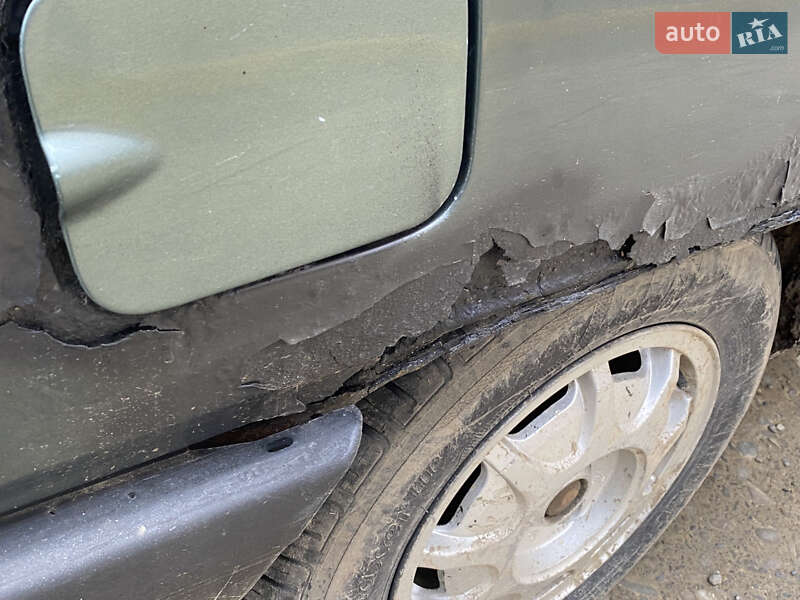 Универсал Audi 100 1983 в Черновцах фото 6 Универсал Audi 100 1983 в Черновцах