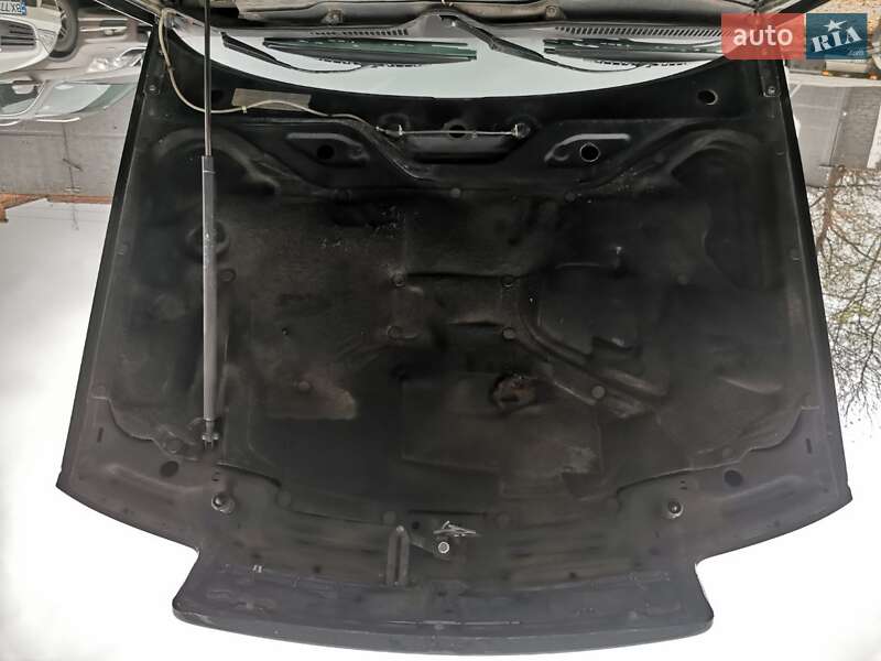 Седан Audi 100 1992 в Хмельницком