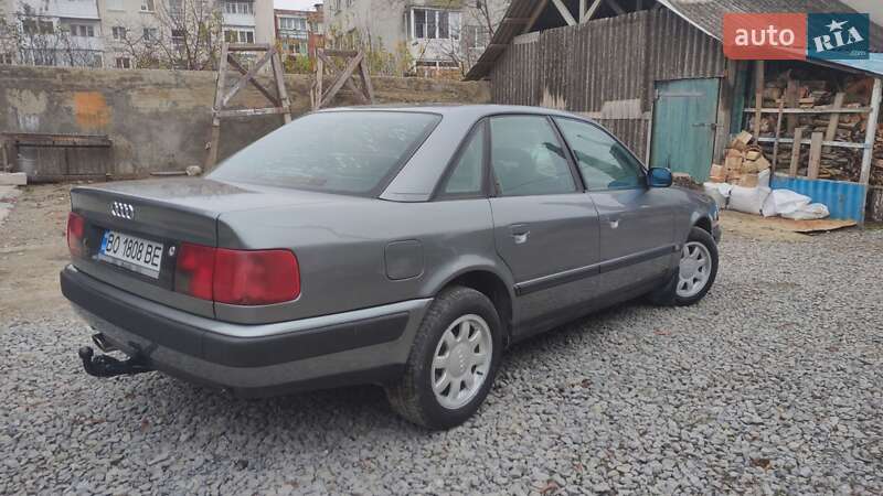 Седан Audi 100 1991 в Чорткове