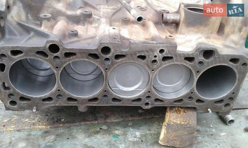 Седан Audi 100 1986 в Полтаві