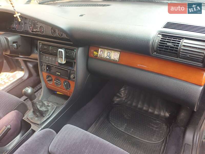 Седан Audi 100 1992 в Обухове фото 2 Седан Audi 100 1992 в Обухове
