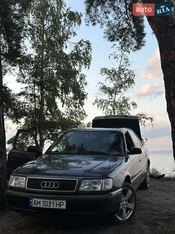 Седан Audi 100 1994 в Києві фото 16 Седан Audi 100 1994 в Києві