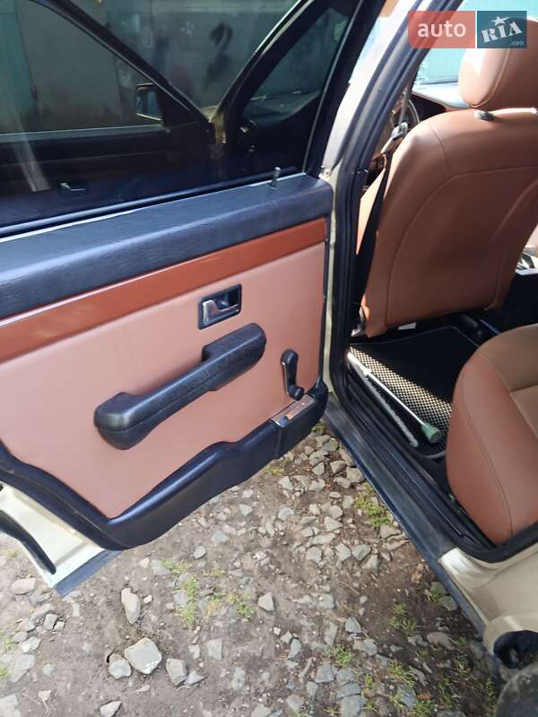 Седан Audi 100 1989 в Луцке фото 25 Седан Audi 100 1989 в Луцке