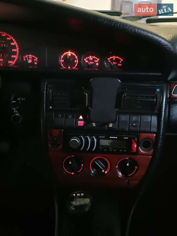 Седан Audi 100 1991 в Кам'янець-Подільському