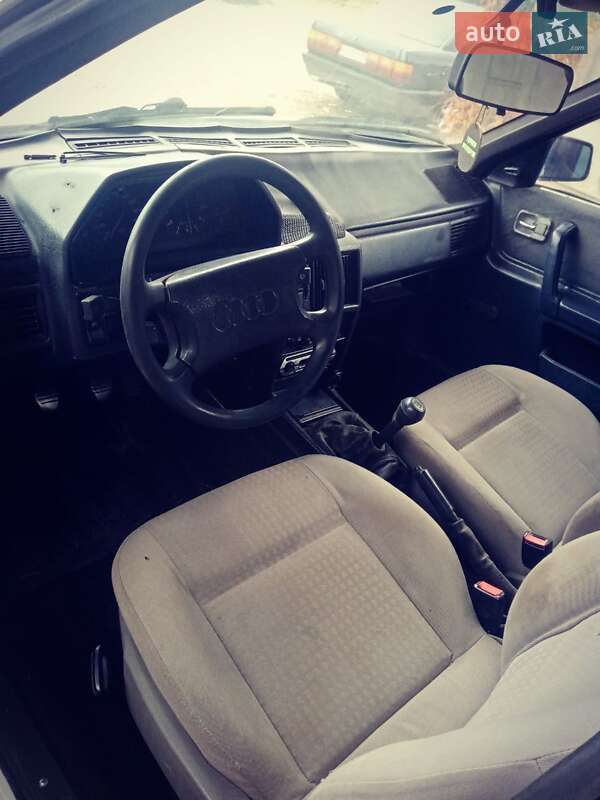 Седан Audi 100 1985 в Одессе фото 3 Седан Audi 100 1985 в Одессе
