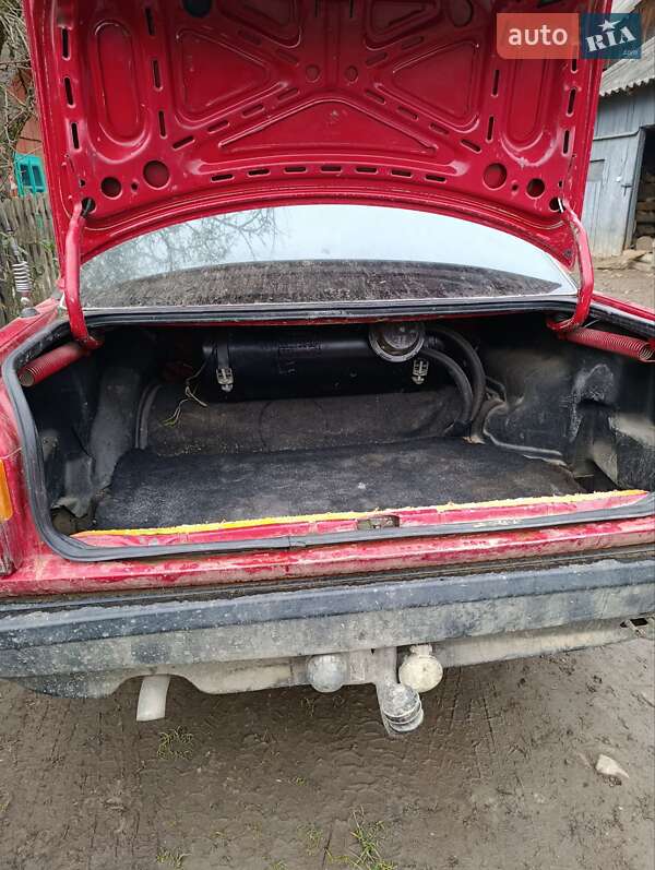 Седан Audi 100 1988 в Черновцах фото 6 Седан Audi 100 1988 в Черновцах