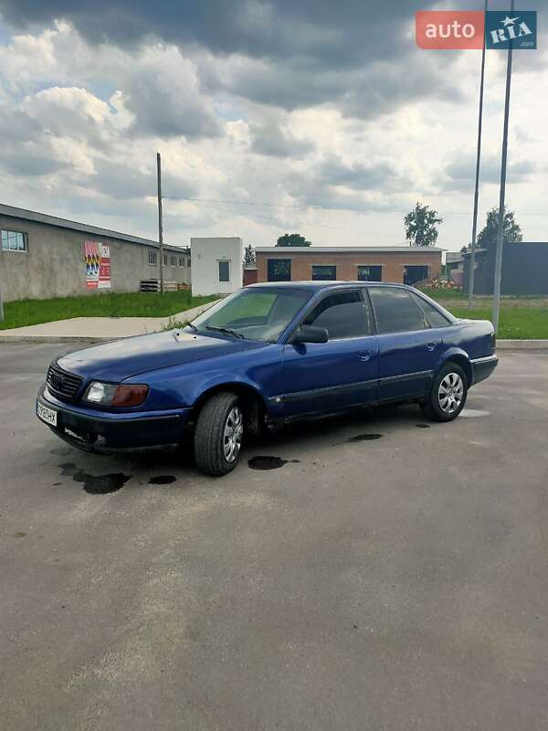 Седан Audi 100 1992 в Славуті