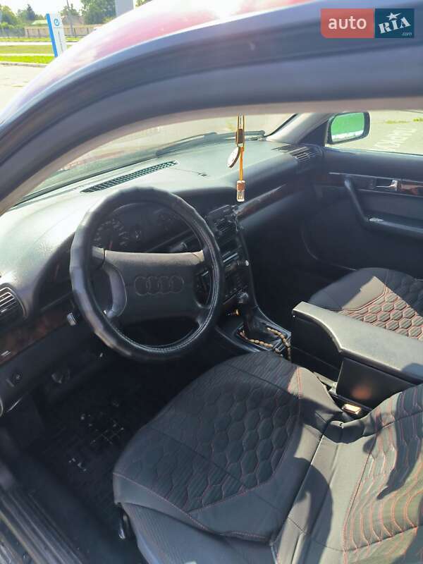 Седан Audi 100 1993 в Харькове