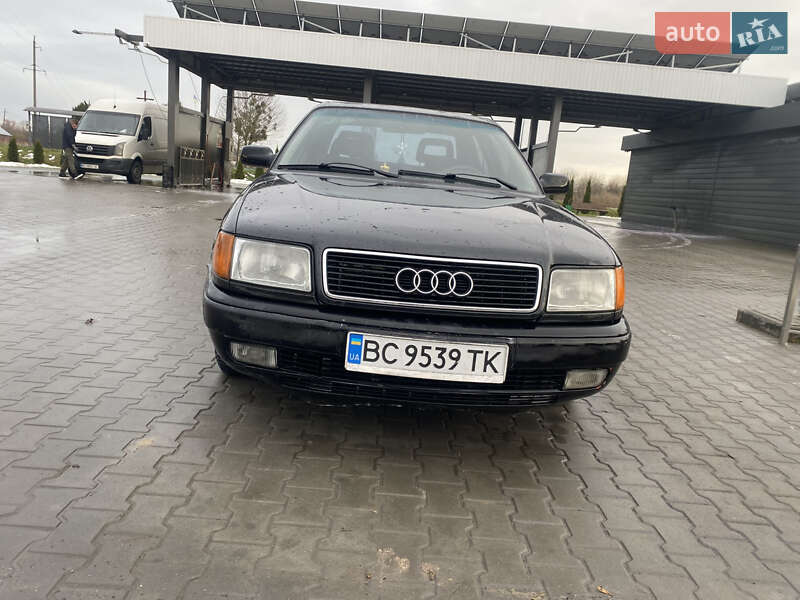 Седан Audi 100 1994 в Рудки