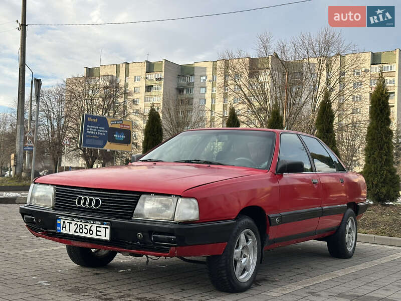 Седан Audi 100 1988 в Дрогобыче