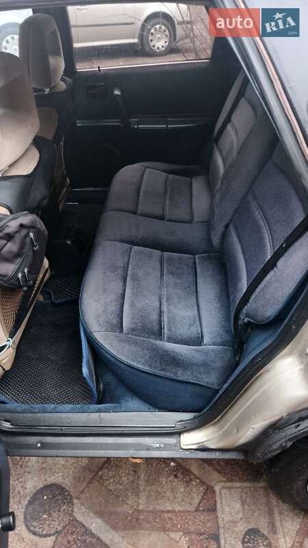 Универсал Audi 100 1983 в Киеве фото 12 Универсал Audi 100 1983 в Киеве