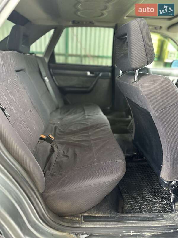 Седан Audi 100 1991 в Черновцах