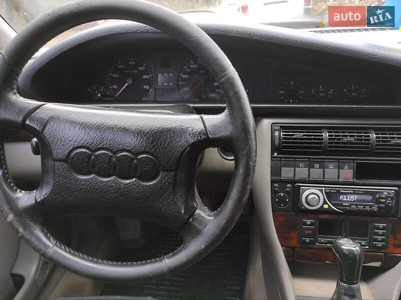 Седан Audi 100 1994 в Тернополе