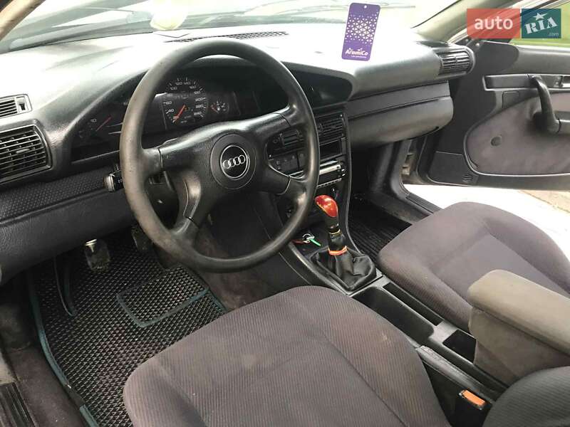 Седан Audi 100 1992 в Сокалі