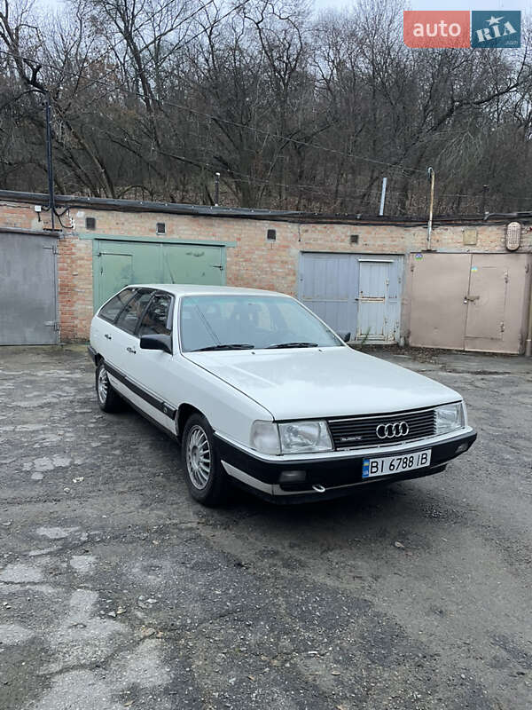 Універсал Audi 100 1987 в Полтаві
