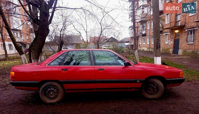 Седан Audi 100 1989 в Чернівцях фото 3 Седан Audi 100 1989 в Чернівцях