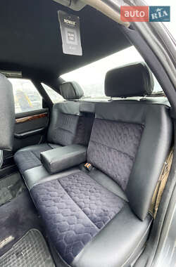 Седан Audi 100 1993 в Черновцах