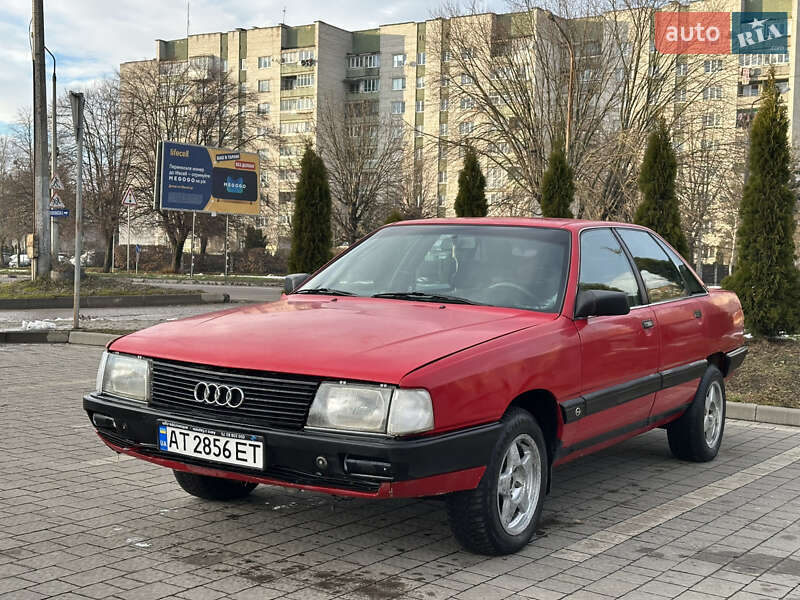 Audi 100 1988 Audi 100 1988