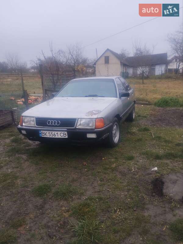 Седан Audi 100 1988 в Дубно фото 5 Седан Audi 100 1988 в Дубно