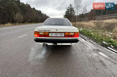 Седан Audi 100 1986 в Володимирі