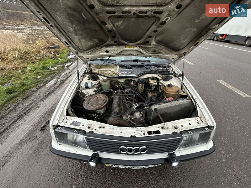 Седан Audi 100 1986 в Владимире фото 4 Седан Audi 100 1986 в Владимире