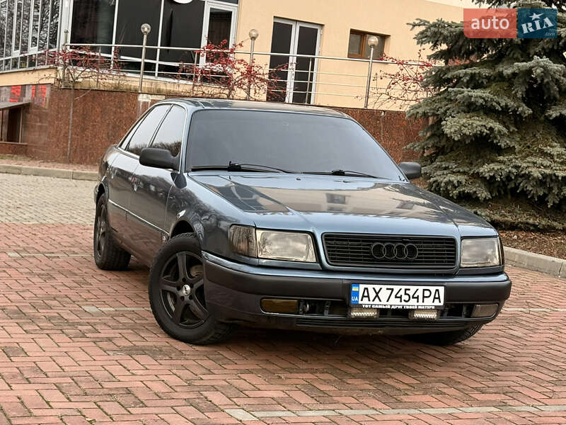 Audi 100 1993 Audi 100 1993