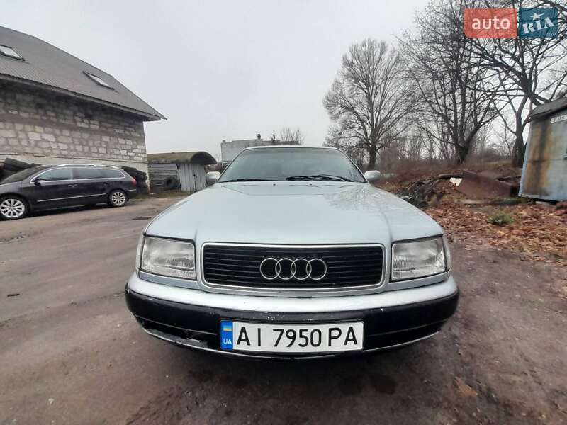 Седан Audi 100 1991 в Обухове