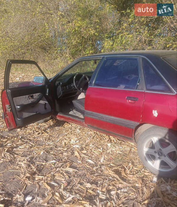 Седан Audi 100 1989 в Лебедине
